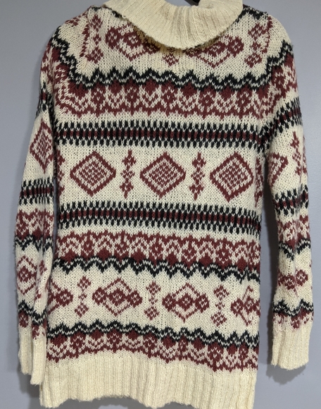 Forever 21 fair isle sweater - Picture 2 of 4